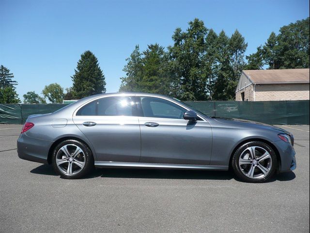 2017 Mercedes-Benz E-Class 300 Luxury