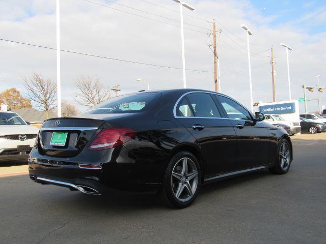 2017 Mercedes-Benz E-Class 300 Luxury