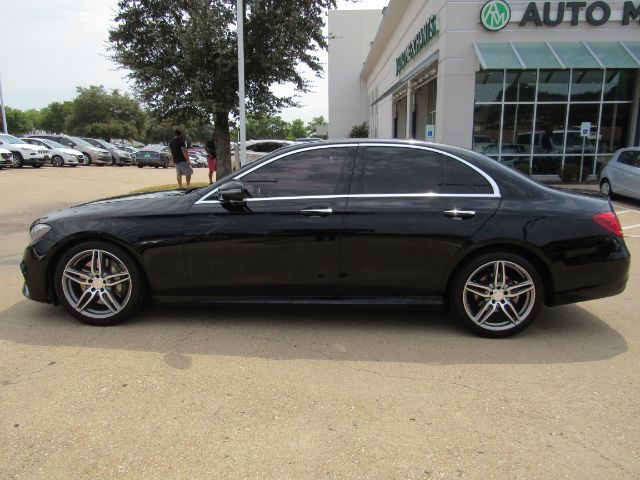 2017 Mercedes-Benz E-Class 300 Luxury