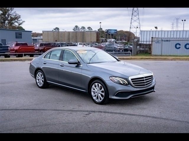 2017 Mercedes-Benz E-Class 300 Luxury