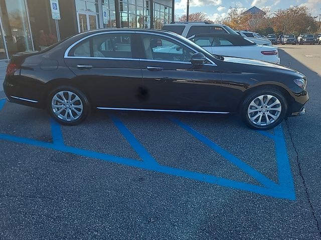 2017 Mercedes-Benz E-Class 300 Sport