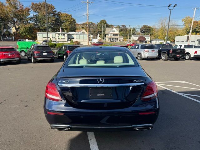 2017 Mercedes-Benz E-Class 300 Sport