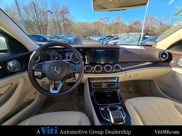 2017 Mercedes-Benz E-Class 300 Luxury