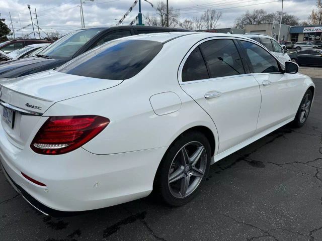 2017 Mercedes-Benz E-Class 300 Sport