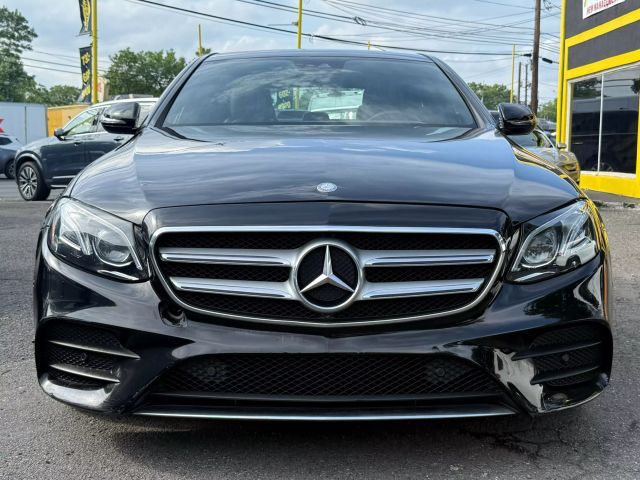 2017 Mercedes-Benz E-Class 300 Sport