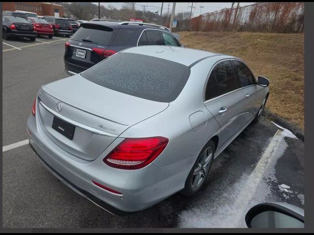 2017 Mercedes-Benz E-Class 300 Sport