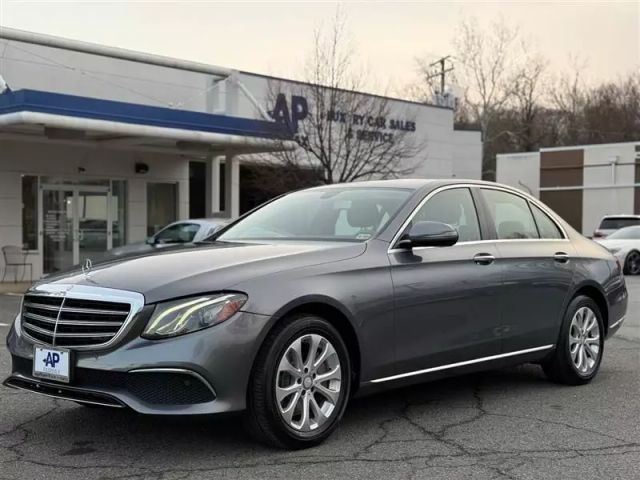 2017 Mercedes-Benz E-Class 300 Sport