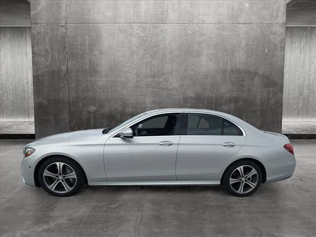 2017 Mercedes-Benz E-Class 300 Luxury