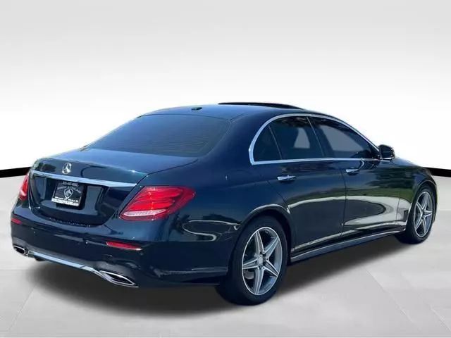 2017 Mercedes-Benz E-Class 300 Sport