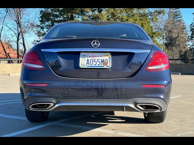 2017 Mercedes-Benz E-Class 300 Sport