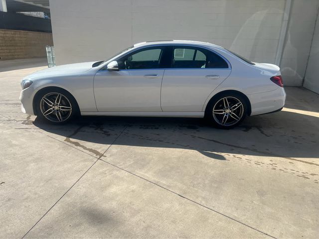 2017 Mercedes-Benz E-Class 300 Sport