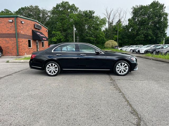 2017 Mercedes-Benz E-Class 300 Sport