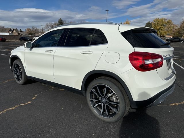 2017 Mercedes-Benz GLA 250