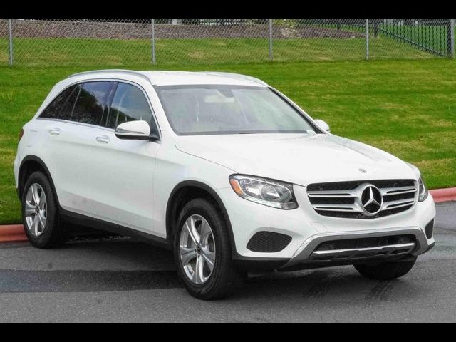 2017 Mercedes-Benz GLC 300