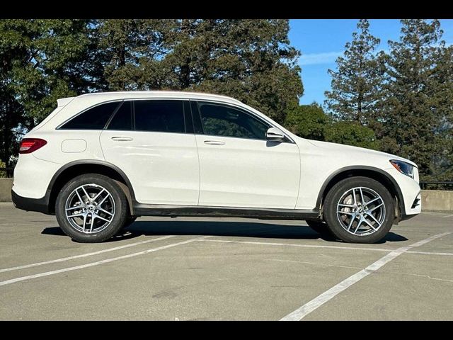 2017 Mercedes-Benz GLC 300