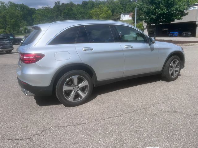 2017 Mercedes-Benz GLC 300