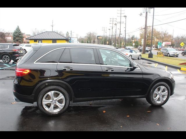 2017 Mercedes-Benz GLC 300