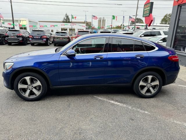 2017 Mercedes-Benz GLC 300