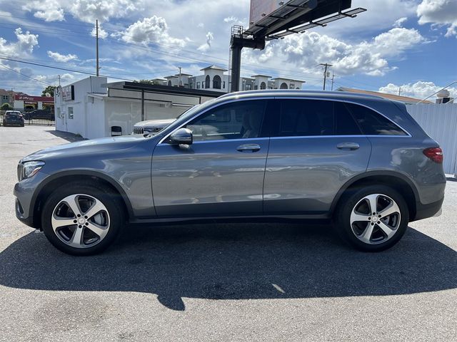 2017 Mercedes-Benz GLC 300