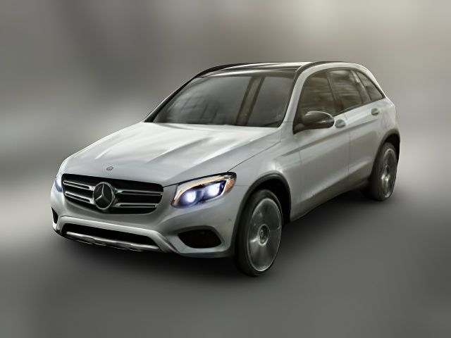 2017 Mercedes-Benz GLC 300