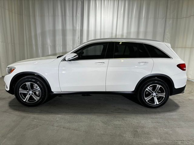 2017 Mercedes-Benz GLC 300