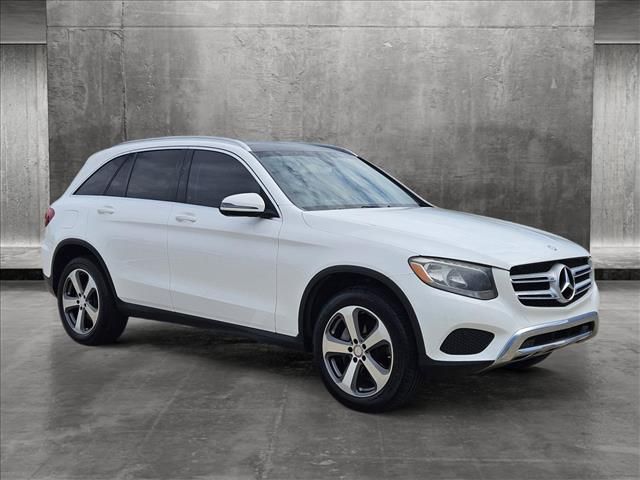 2017 Mercedes-Benz GLC 300