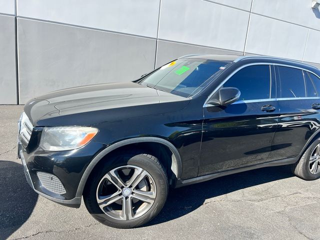 2017 Mercedes-Benz GLC 300