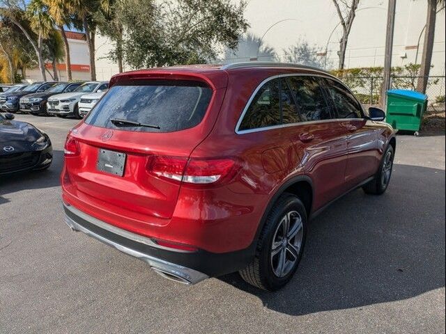 2017 Mercedes-Benz GLC 300