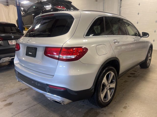 2017 Mercedes-Benz GLC 300