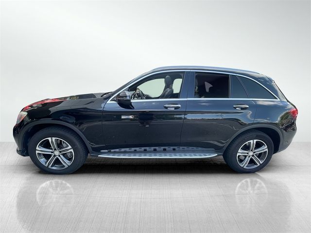 2017 Mercedes-Benz GLC 300