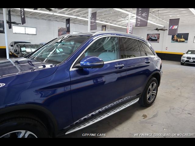2017 Mercedes-Benz GLC 300