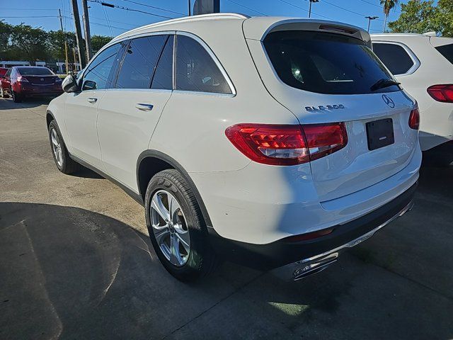 2017 Mercedes-Benz GLC 300