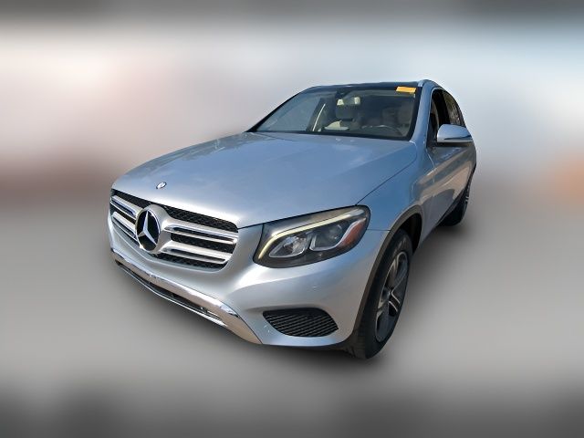 2017 Mercedes-Benz GLC 300