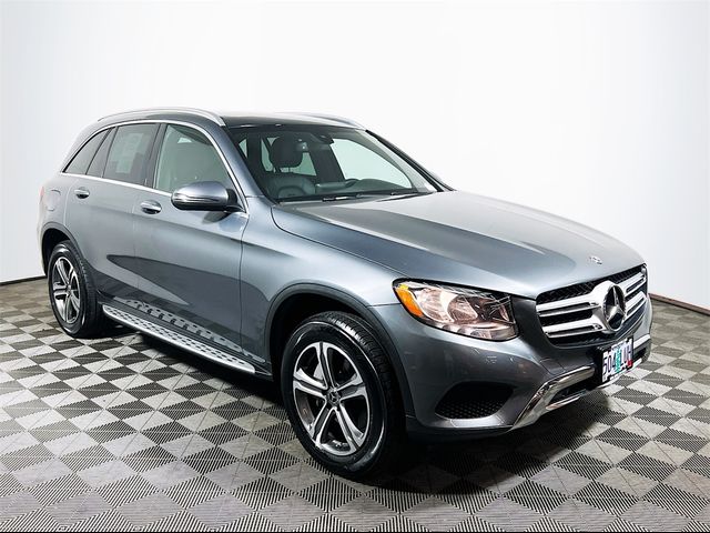 2017 Mercedes-Benz GLC 300