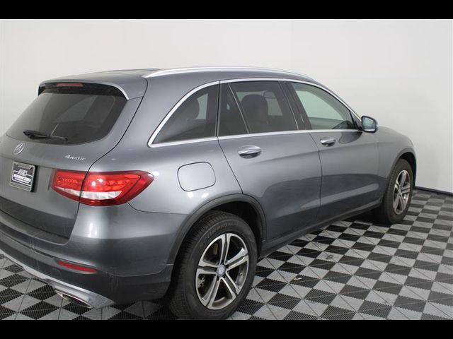 2017 Mercedes-Benz GLC 300