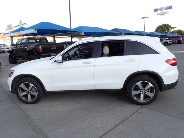 2017 Mercedes-Benz GLC 300