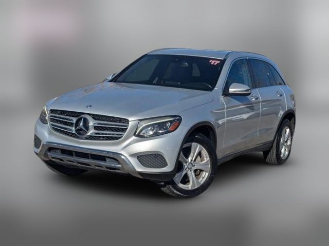 2017 Mercedes-Benz GLC 300