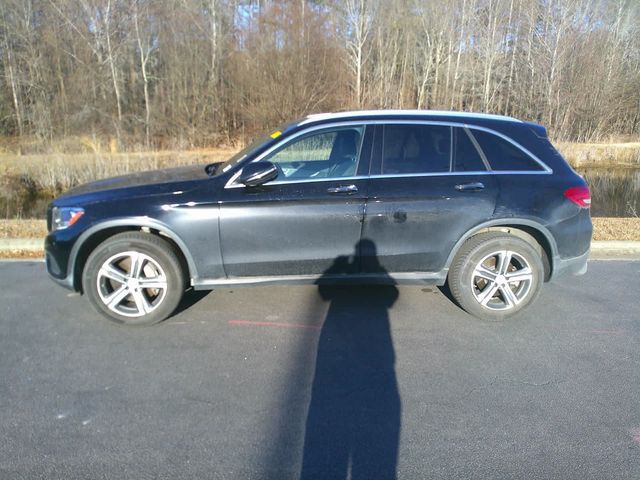 2017 Mercedes-Benz GLC 300