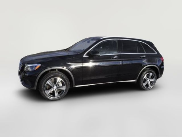 2017 Mercedes-Benz GLC 300