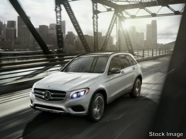 2017 Mercedes-Benz GLC 300