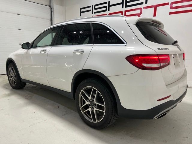 2017 Mercedes-Benz GLC 300