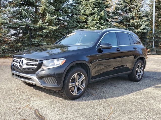 2017 Mercedes-Benz GLC 300