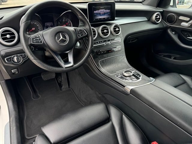 2017 Mercedes-Benz GLC 300