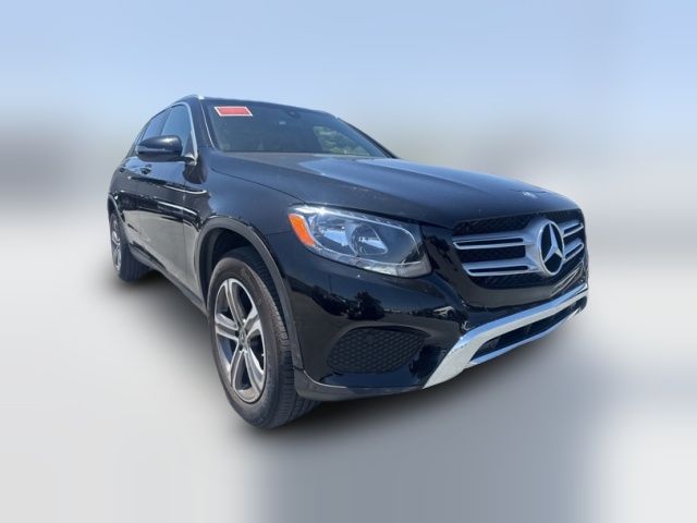 2017 Mercedes-Benz GLC 300