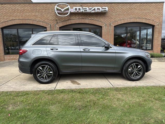 2017 Mercedes-Benz GLC 300