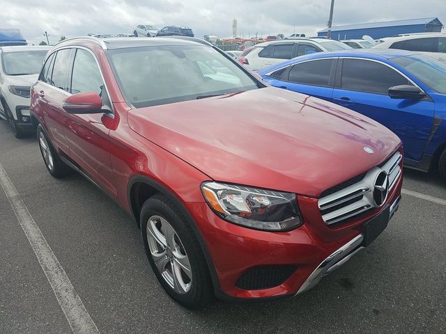 2017 Mercedes-Benz GLC 300