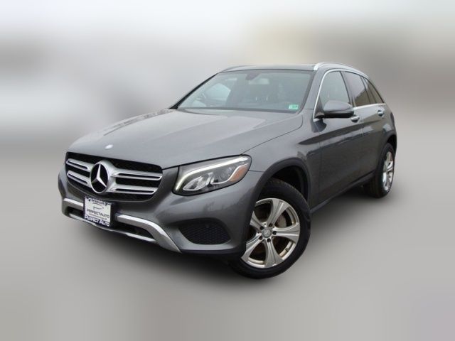 2017 Mercedes-Benz GLC 300