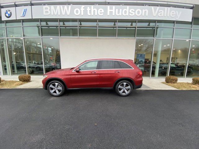 2017 Mercedes-Benz GLC 300