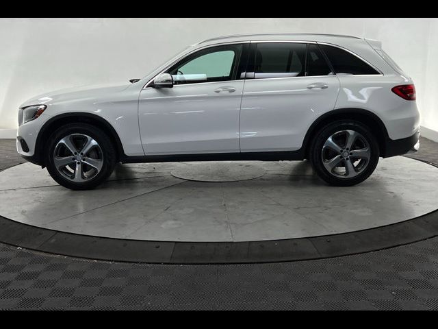 2017 Mercedes-Benz GLC 300