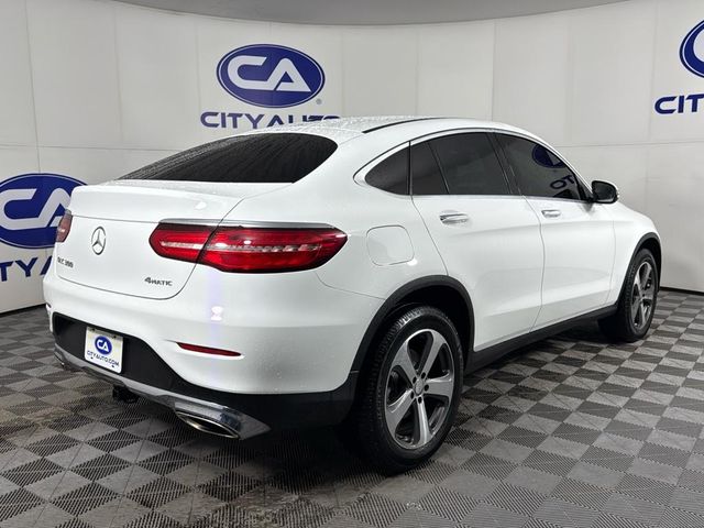 2017 Mercedes-Benz GLC 300